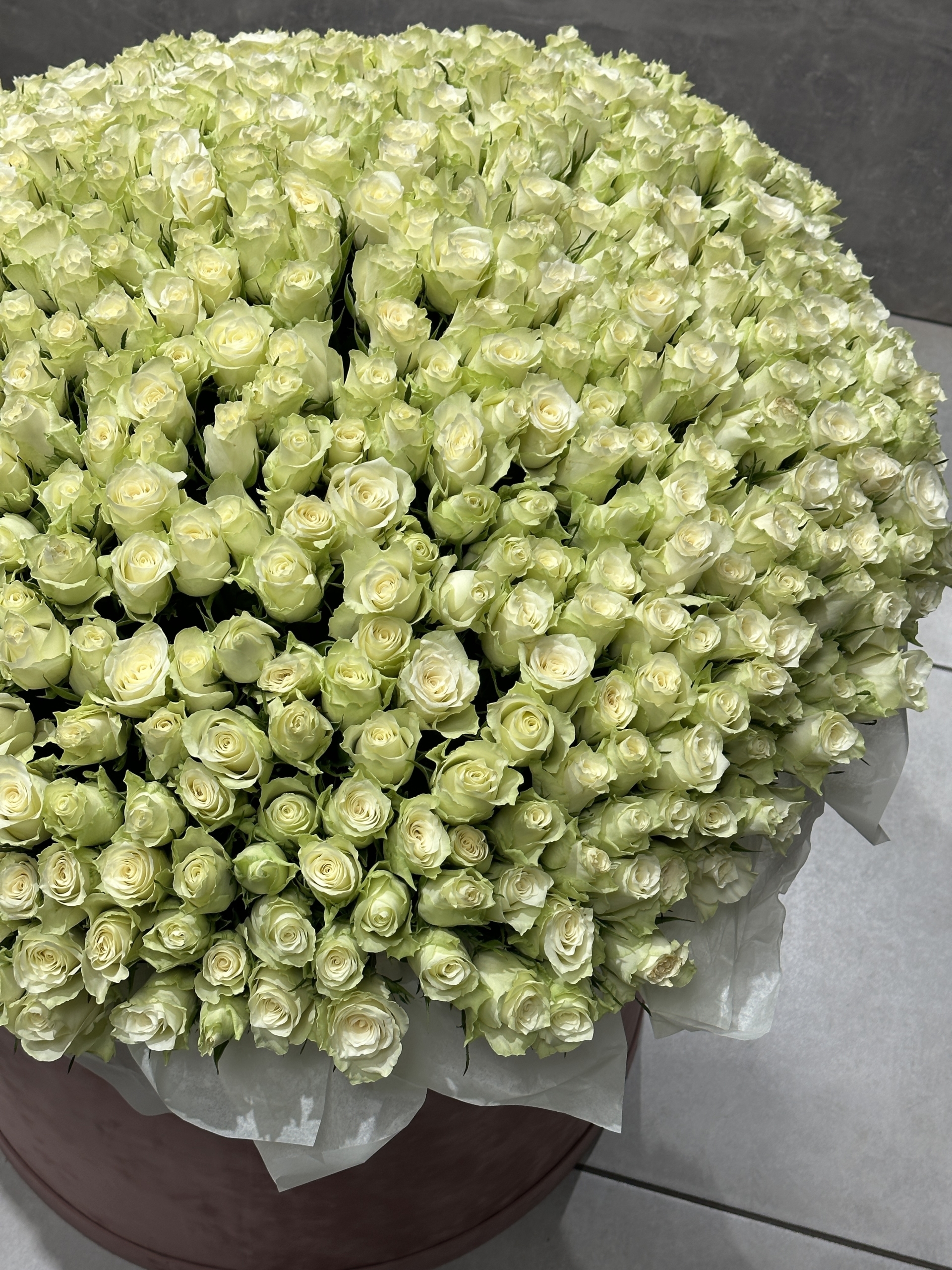 box-arrangement-gold:-flowers-that-say-«you-are-my-gold»